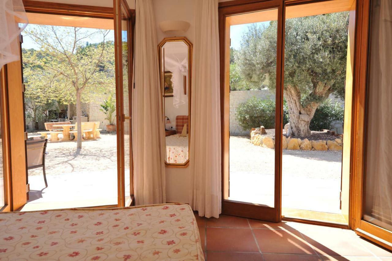 Finca El Almendral Relleu Dış mekan fotoğraf